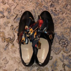 Never Worn Shoedazzle Shoes!